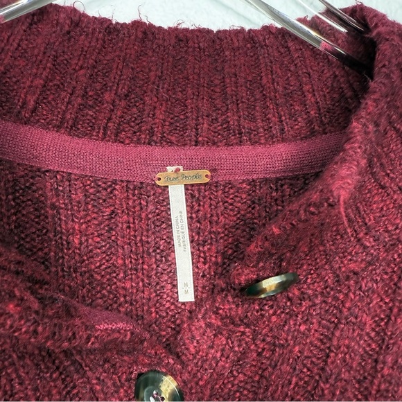 Free People Burgundy Ribbed Chunky Women’s Popover Oversized Henley Sweater Sz M - Picture 3 of 13